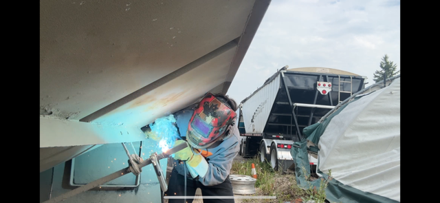 Dump trailer repair